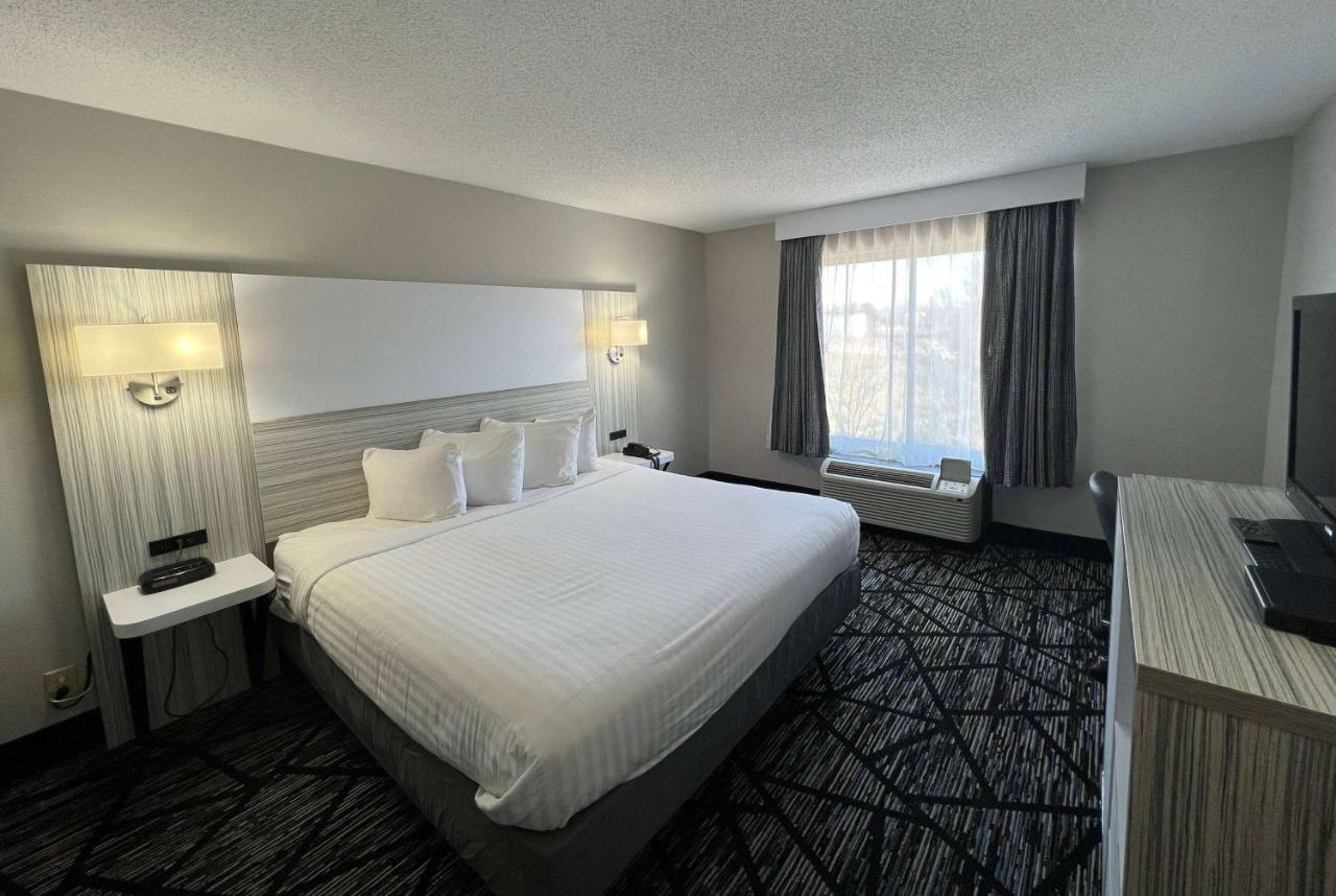 Baymont By Wyndham Peoria Hotell Eksteriør bilde