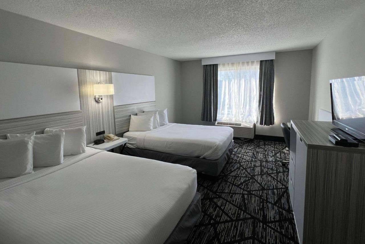 Baymont By Wyndham Peoria Hotell Eksteriør bilde